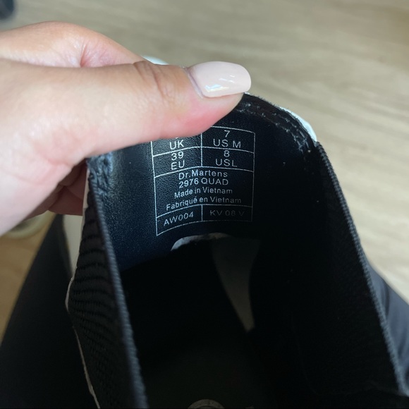 Dr. Martens | 2976 Chunky Quad White Leather Chelsea Boots Size: 8 - Picture 10 of 10